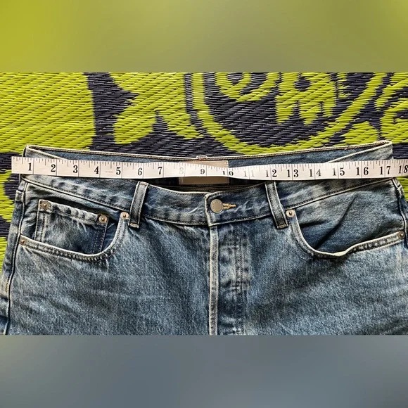 Everlane The Relaxed Straight Jean Size 30 Bottom Fly Vintage Wash Mid Rise - Picture 9 of 11